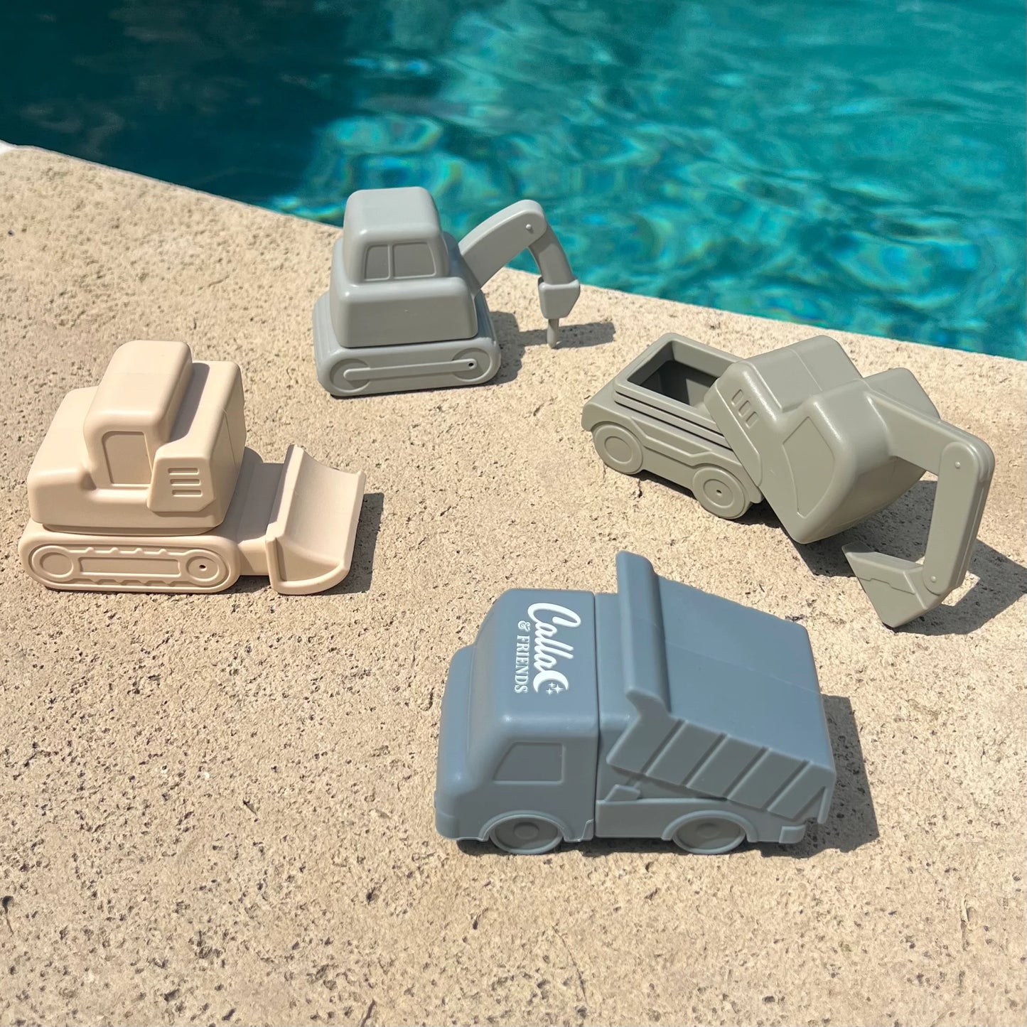 GRANT'S TRUCK WATER TOYS