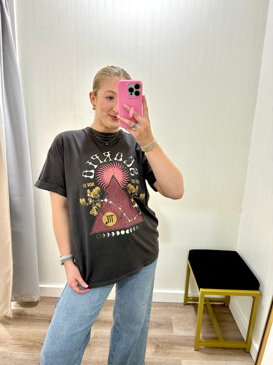 VINTAGE SCORPIO BOYFRIEND TEE