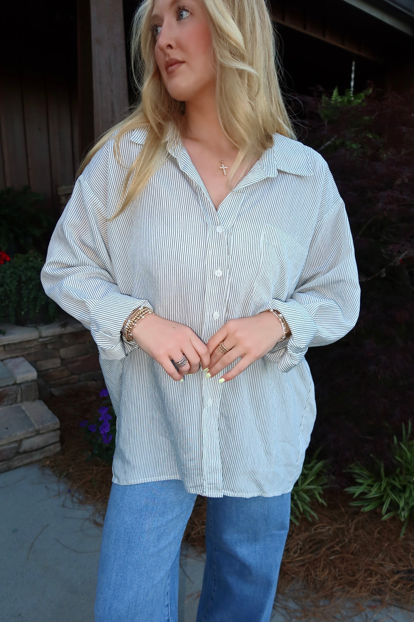 THE CLASSIC STRIPE SHIRT