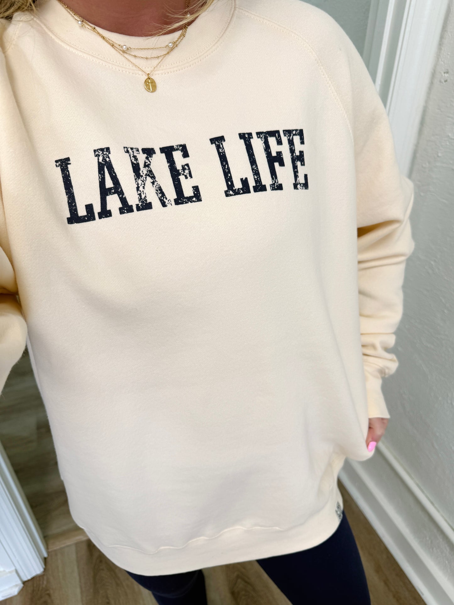 SANDBAR LAKE LIFE CREWNECK