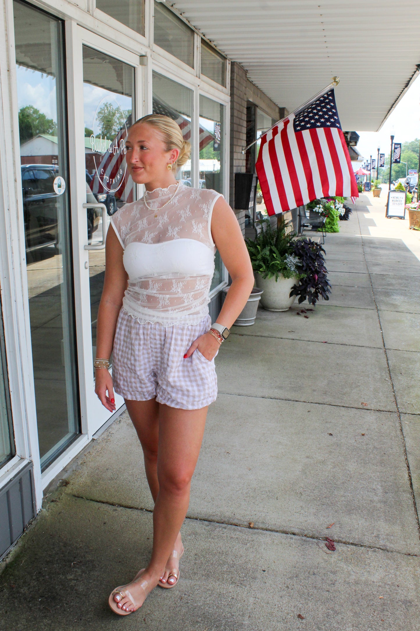 BUBBLE GINGHAM SHORTS