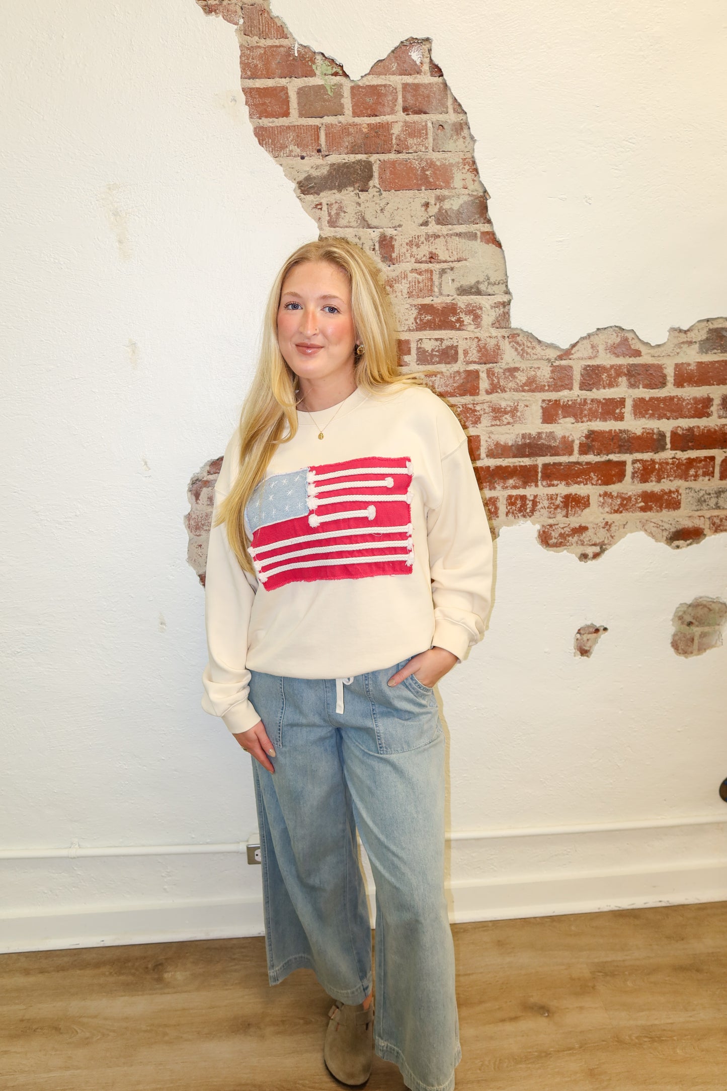 ALL-AMERICAN CREWNECK