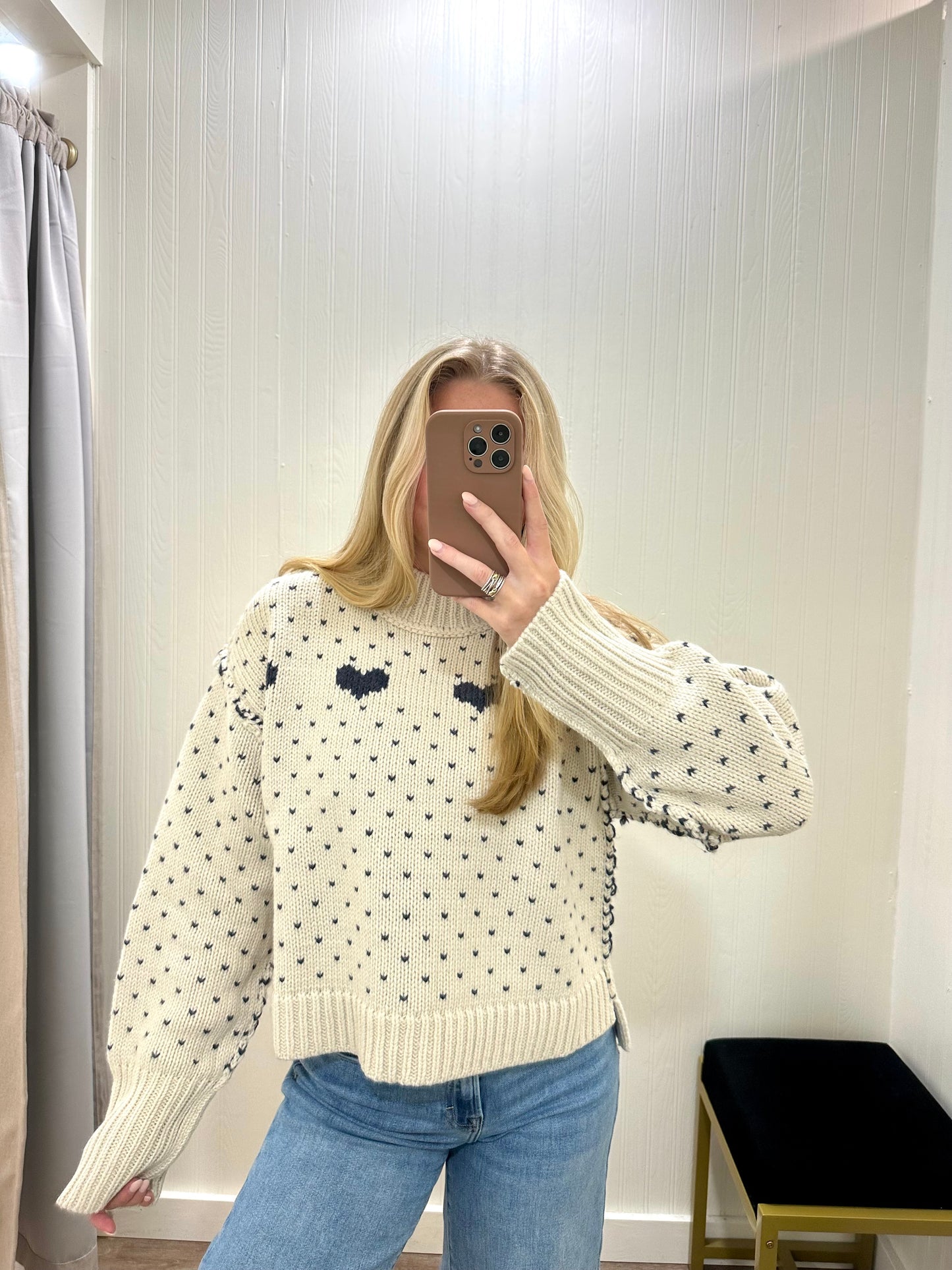 HEART PATTERN SWEATER