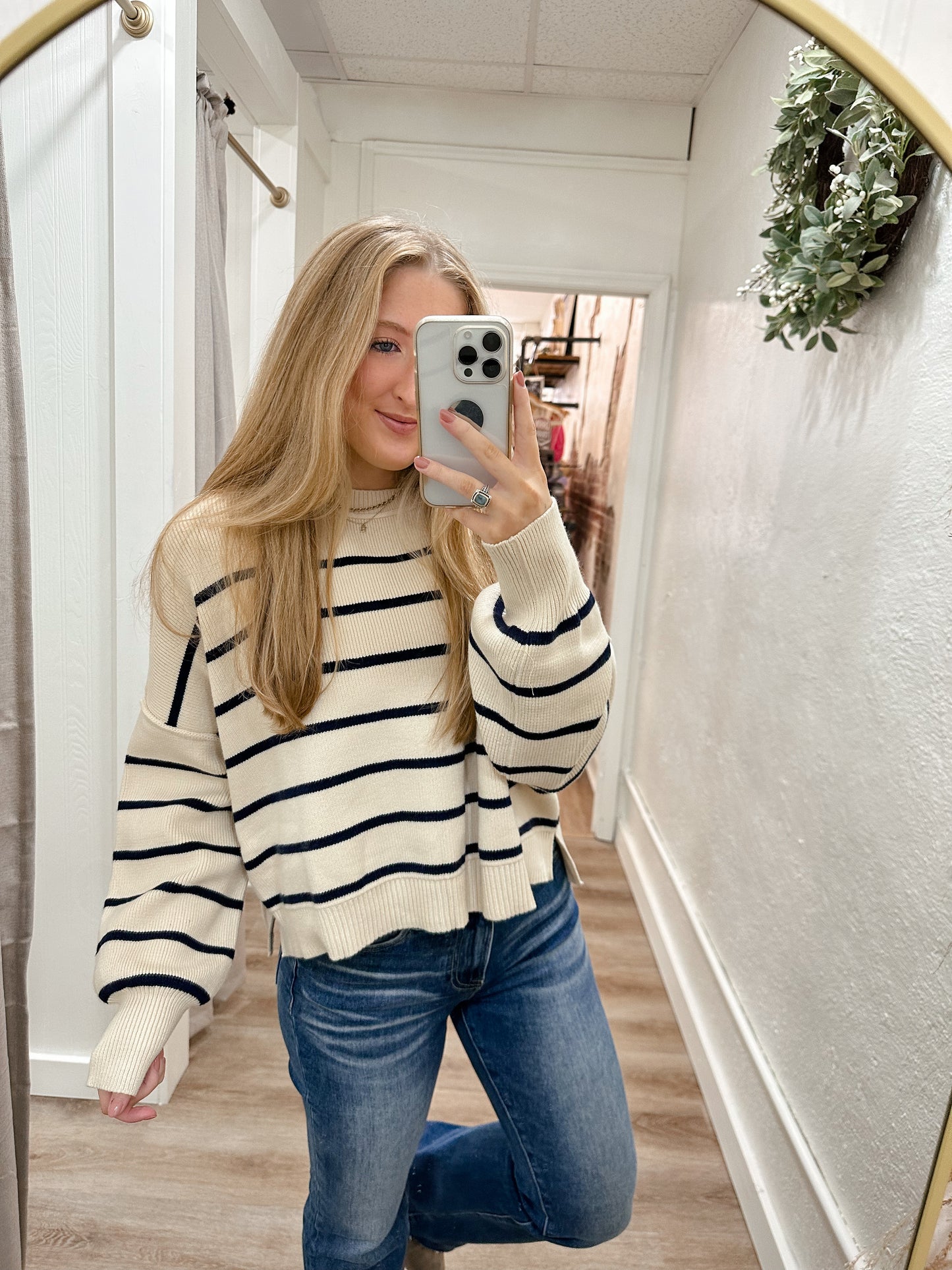 PICTURE PERFECT SWEATER
