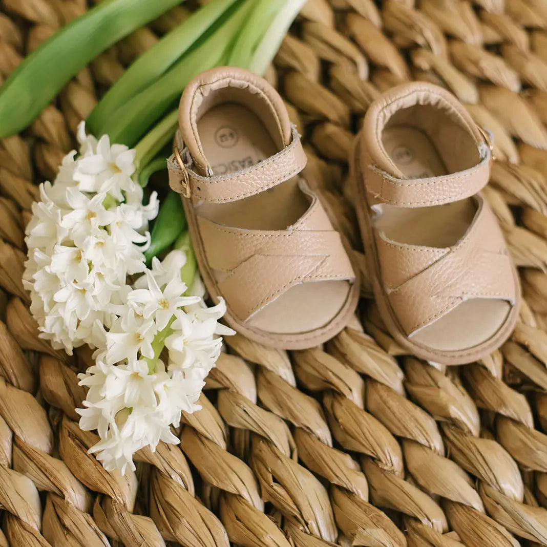 TAN LEATHER BABY SANDALS