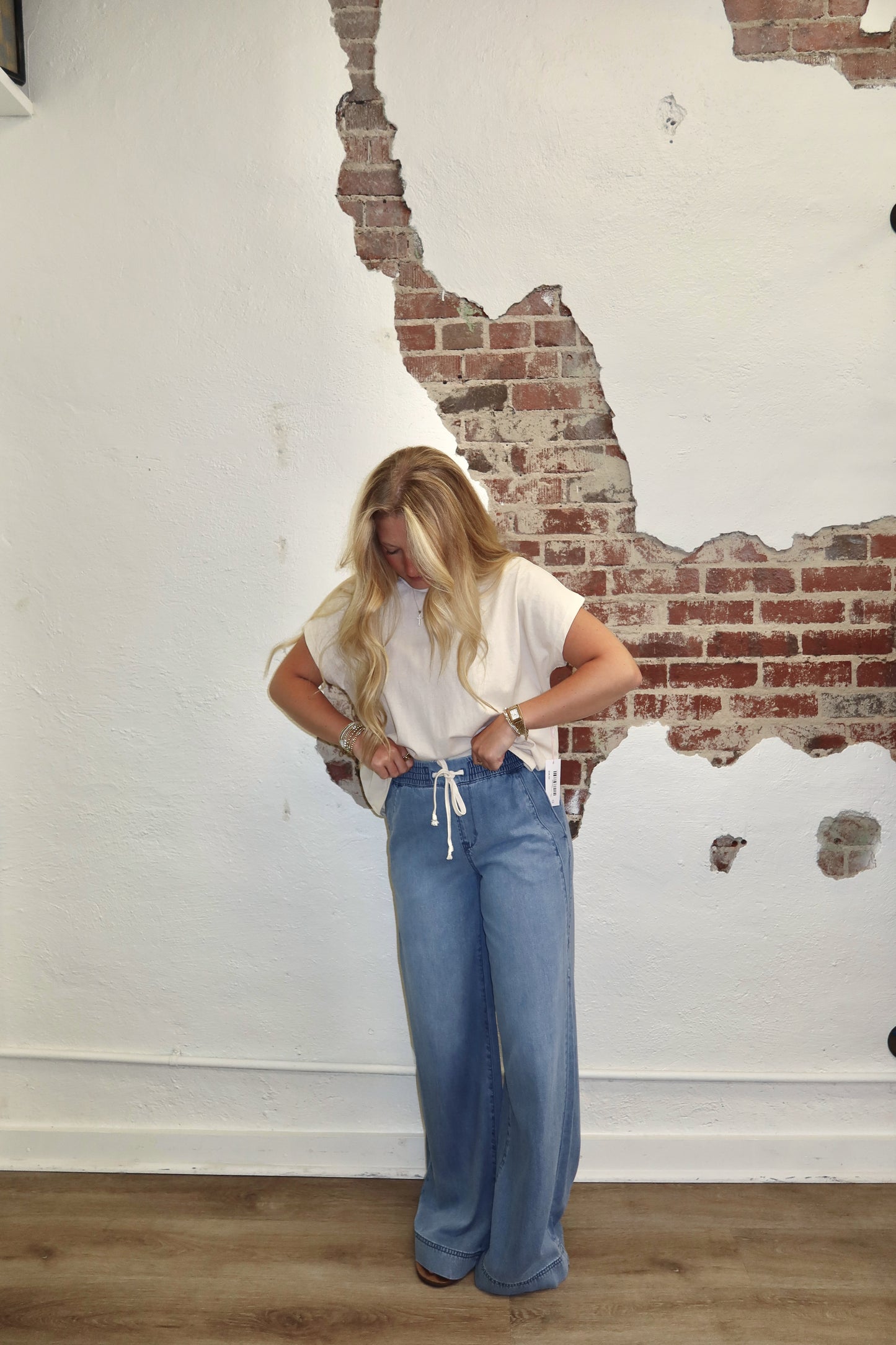 NORI PULL-ON JEAN