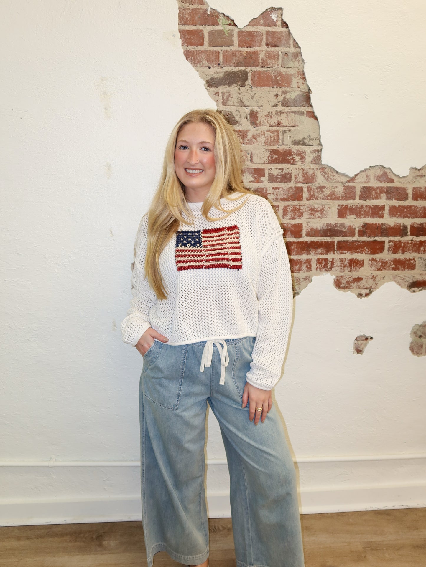 THE EASY JEAN