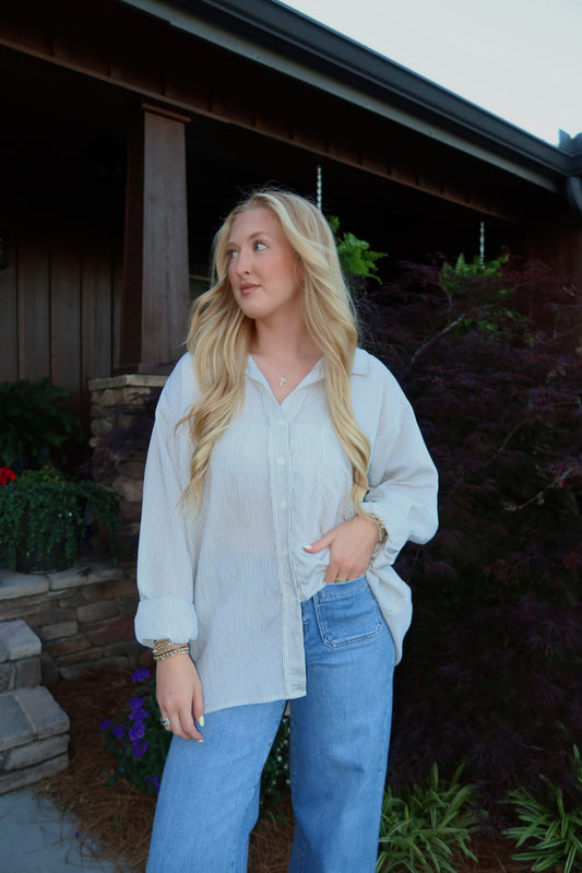 THE CLASSIC STRIPE SHIRT